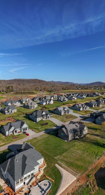 Mills River Crossing South. Victoria Hills Custom Home Builder in Arden, North Carolina. Arden Homes